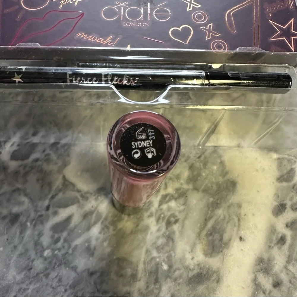 Ciate‎ Pretty Fun and Fearless Palette Mascara Eyeliner Liquid Lipstick